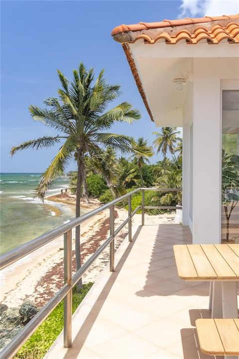 For Sale: $2,500,000 (4 beds, 3 baths, 3500 Square Feet)