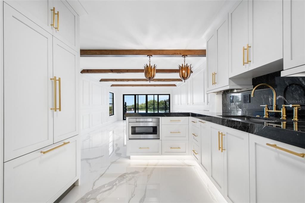 待售: $1,195,000 (2 贝兹, 2 浴室, 1220 平方英尺)