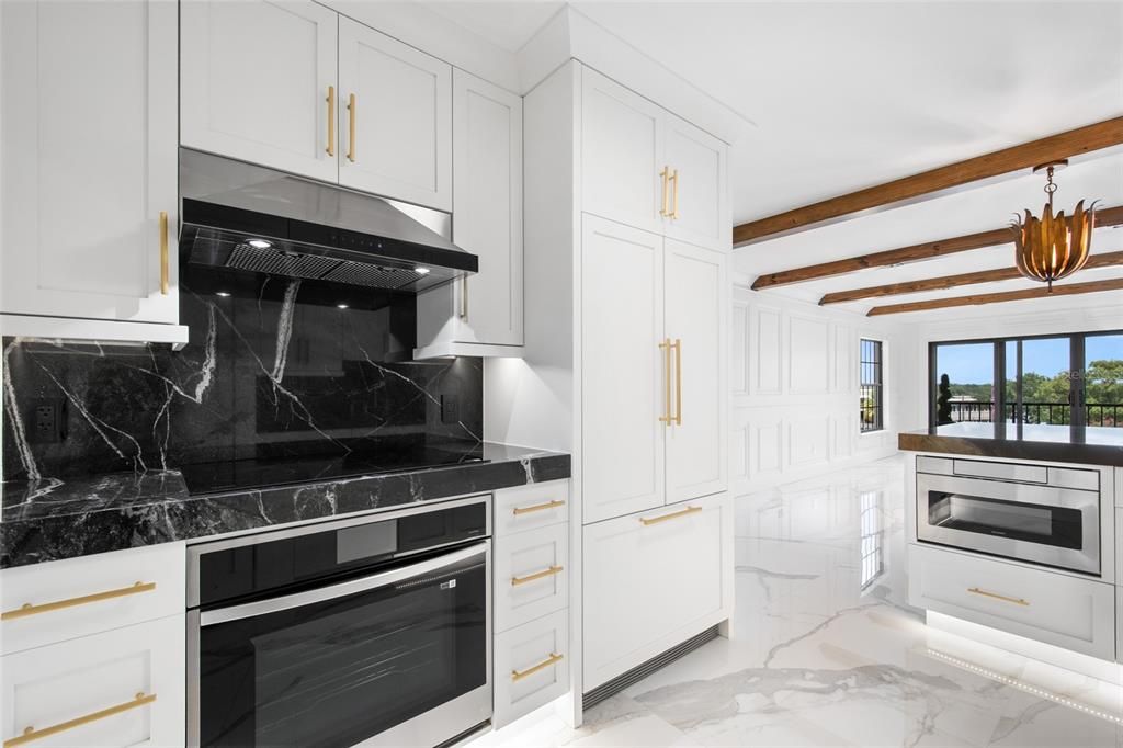 待售: $1,195,000 (2 贝兹, 2 浴室, 1220 平方英尺)