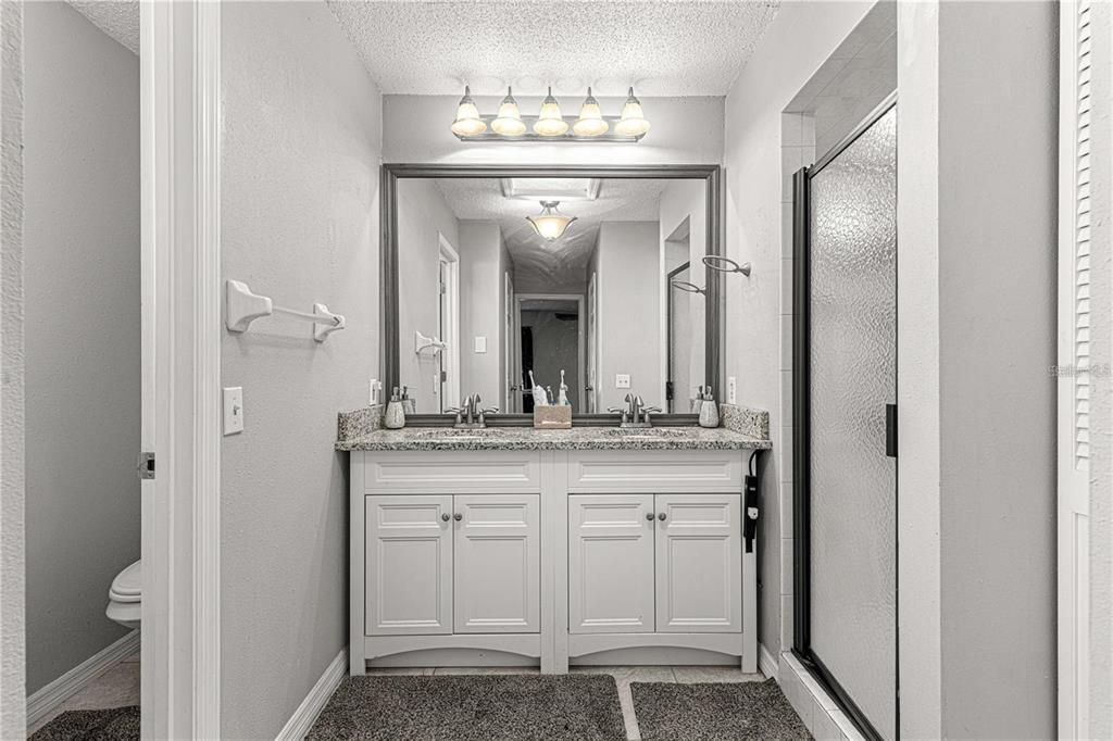 Active With Contract: $480,000 (4 beds, 3 baths, 2546 Square Feet)