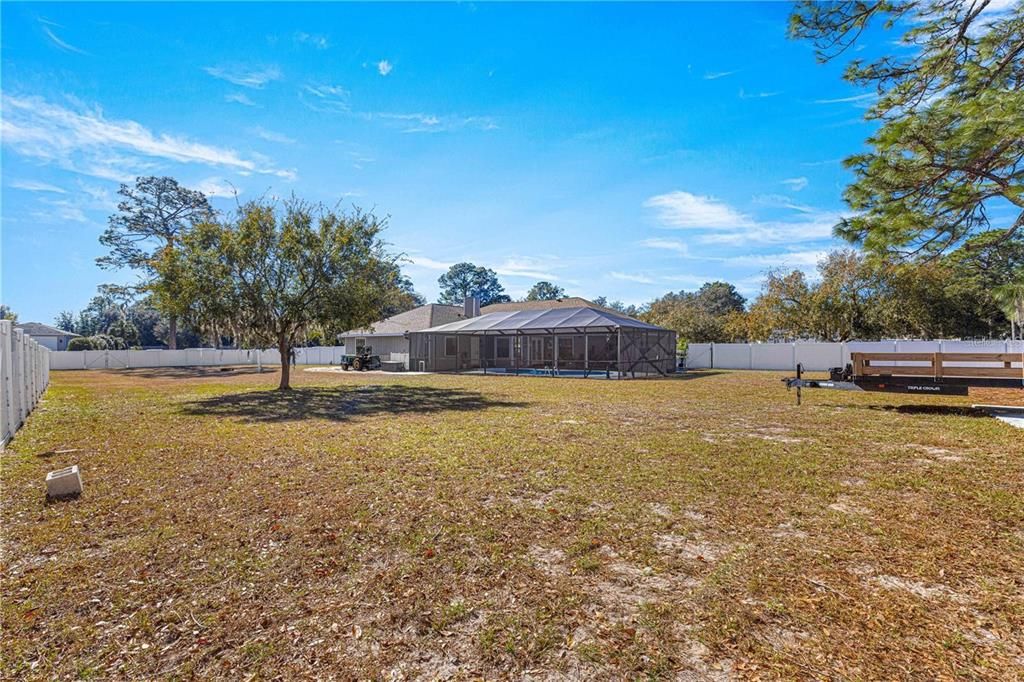 Active With Contract: $480,000 (4 beds, 3 baths, 2546 Square Feet)