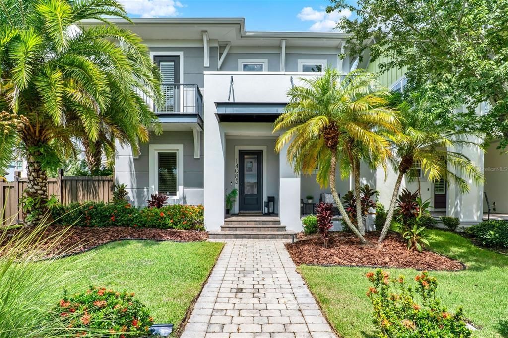 Recently Sold: $675,000 (3 beds, 2 baths, 2284 Square Feet)