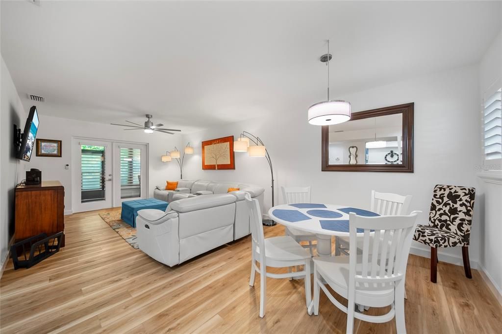 Activo con contrato: $119,999 (1 camas, 1 baños, 802 Pies cuadrados)