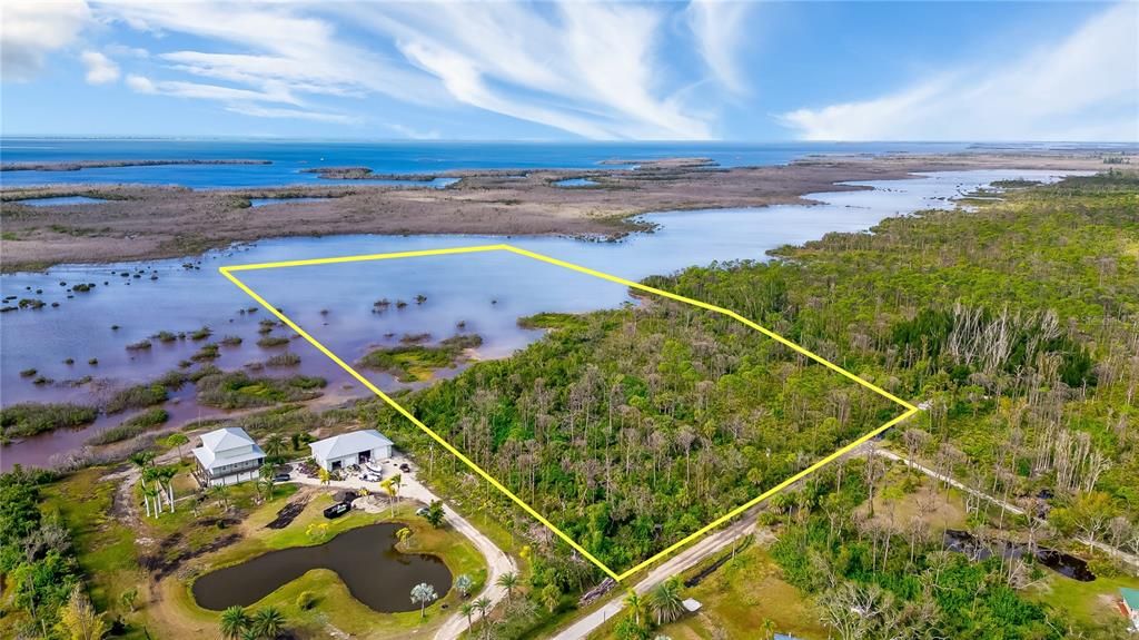 Недавно продано: $349,000 (21.45 acres)