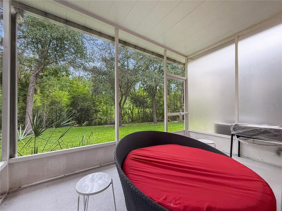 For Sale: $289,990 (3 beds, 2 baths, 1588 Square Feet)