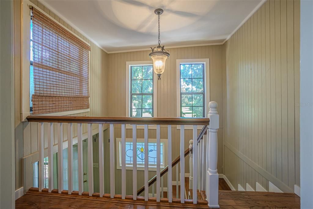 Active With Contract: $494,900 (5 beds, 3 baths, 3719 Square Feet)