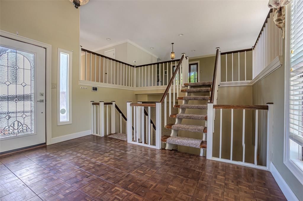 Active With Contract: $494,900 (5 beds, 3 baths, 3719 Square Feet)