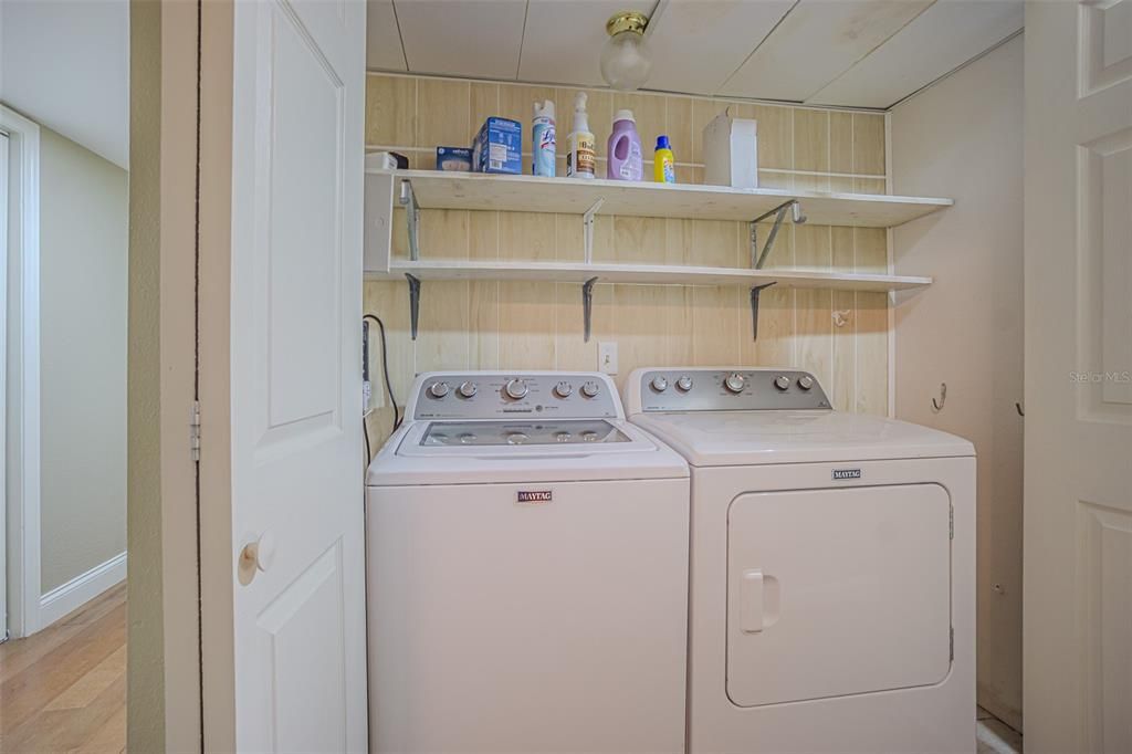 Active With Contract: $494,900 (5 beds, 3 baths, 3719 Square Feet)