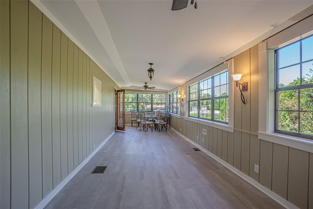 Active With Contract: $494,900 (5 beds, 3 baths, 3719 Square Feet)