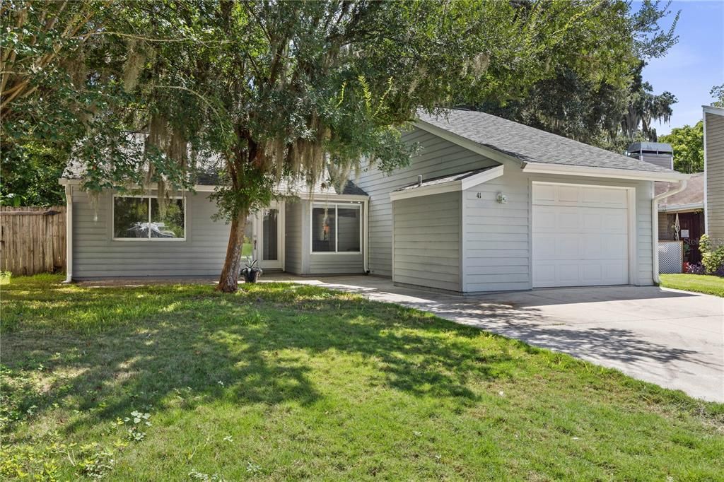 最近售出: $259,900 (2 贝兹, 2 浴室, 1238 平方英尺)