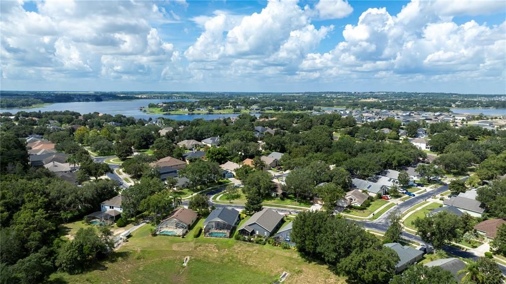 На продажу: $495,000 (4 спален, 2 ванн, 2225 Квадратных фут)