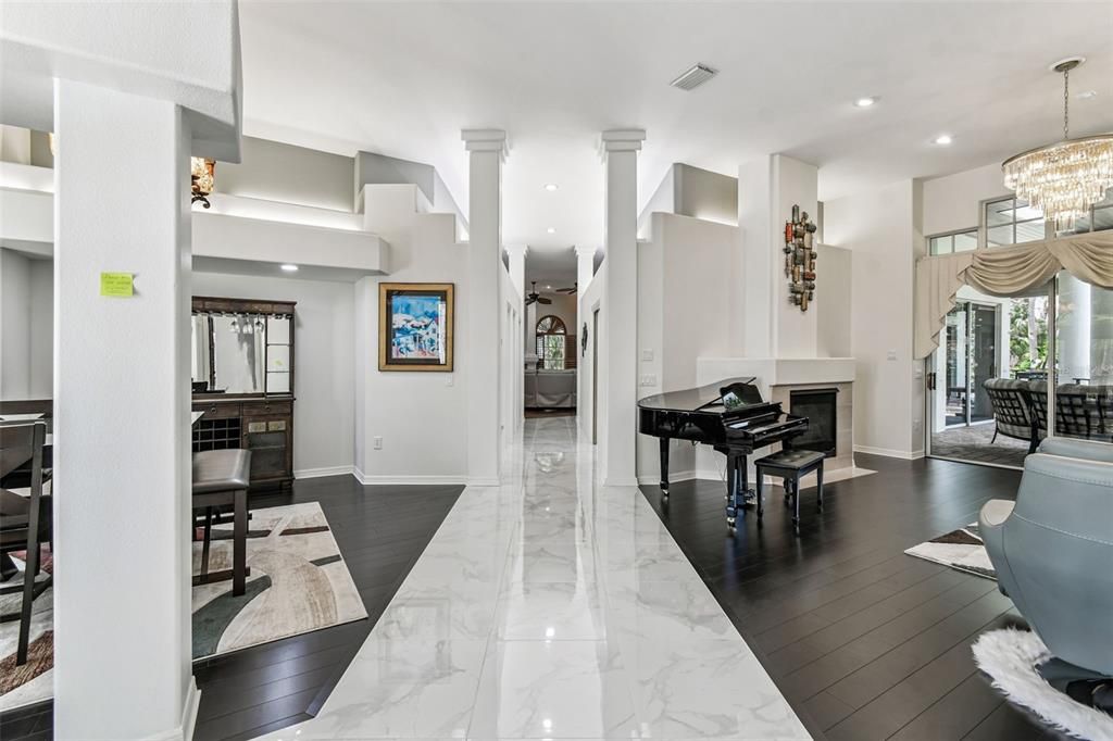 На продажу: $1,299,000 (4 спален, 2 ванн, 3756 Квадратных фут)