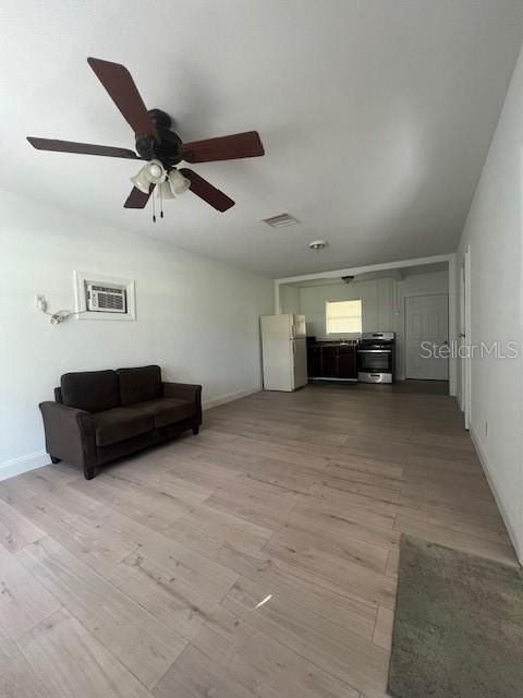 For Sale: $375,000 (4 beds, 3 baths, 2895 Square Feet)