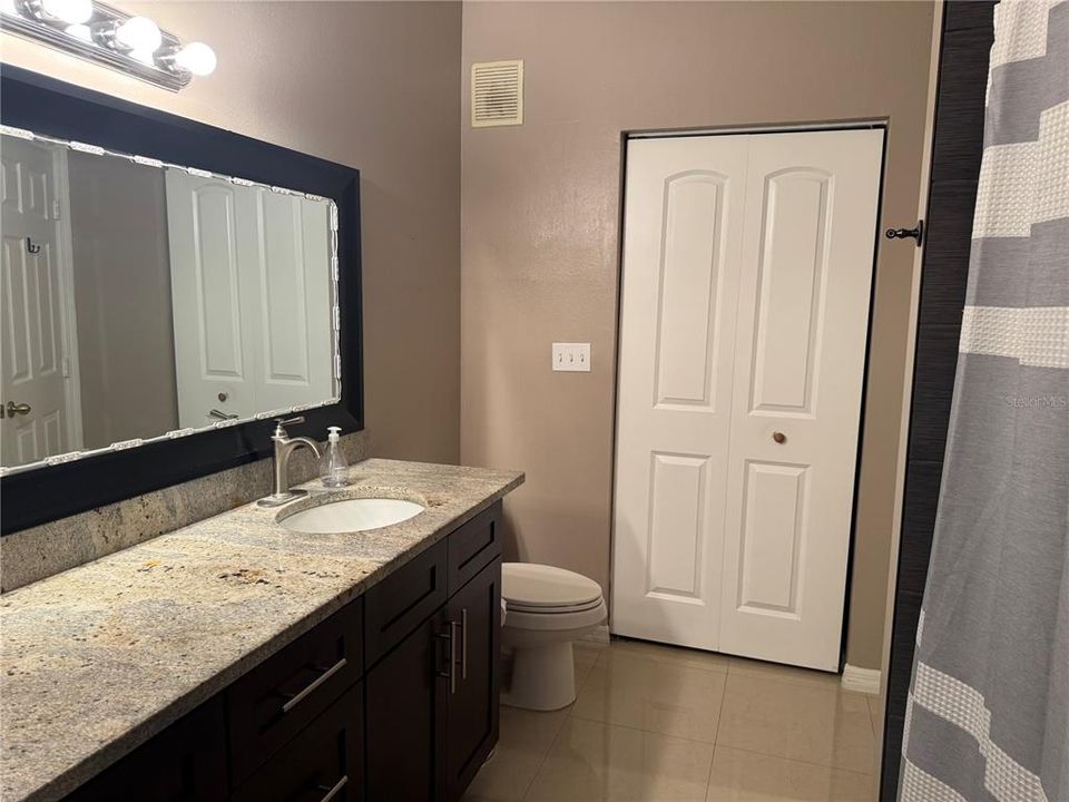 En Venta: $199,000 (1 camas, 1 baños, 904 Pies cuadrados)