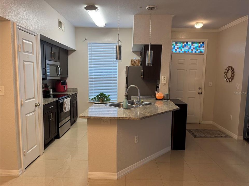 En Venta: $199,000 (1 camas, 1 baños, 904 Pies cuadrados)