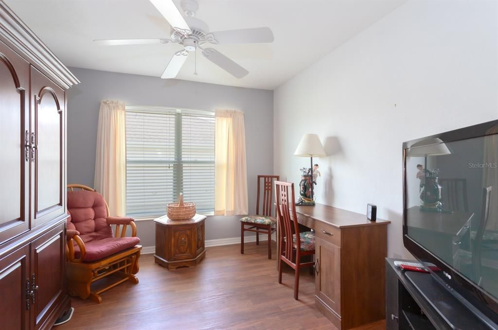 Active With Contract: $248,000 (2 beds, 2 baths, 1575 Square Feet)