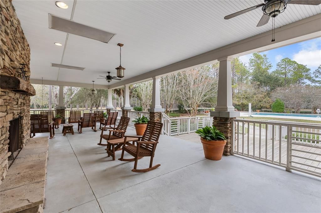 待售: $295,000 (2.29 acres)