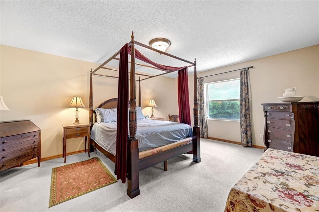 待售: $655,000 (4 贝兹, 3 浴室, 3966 平方英尺)