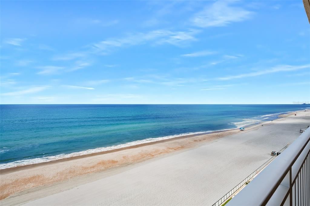 En Venta: $1,279,000 (3 camas, 3 baños, 2680 Pies cuadrados)