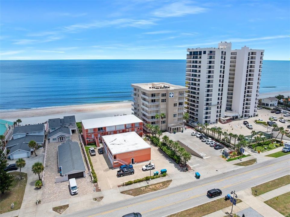 En Venta: $1,279,000 (3 camas, 3 baños, 2680 Pies cuadrados)