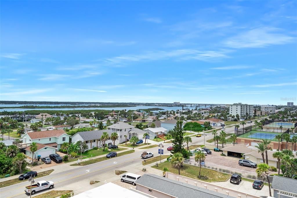 En Venta: $1,279,000 (3 camas, 3 baños, 2680 Pies cuadrados)