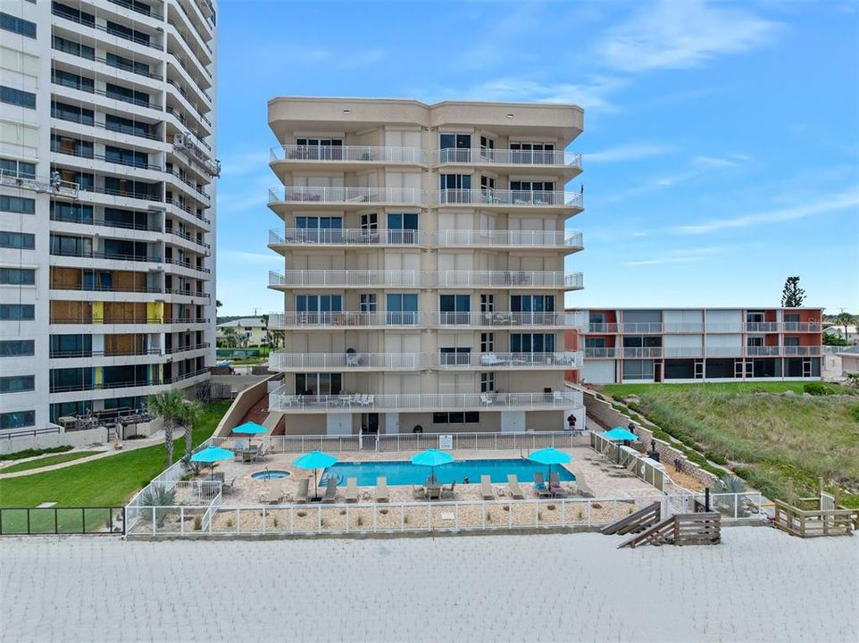 En Venta: $1,279,000 (3 camas, 3 baños, 2680 Pies cuadrados)