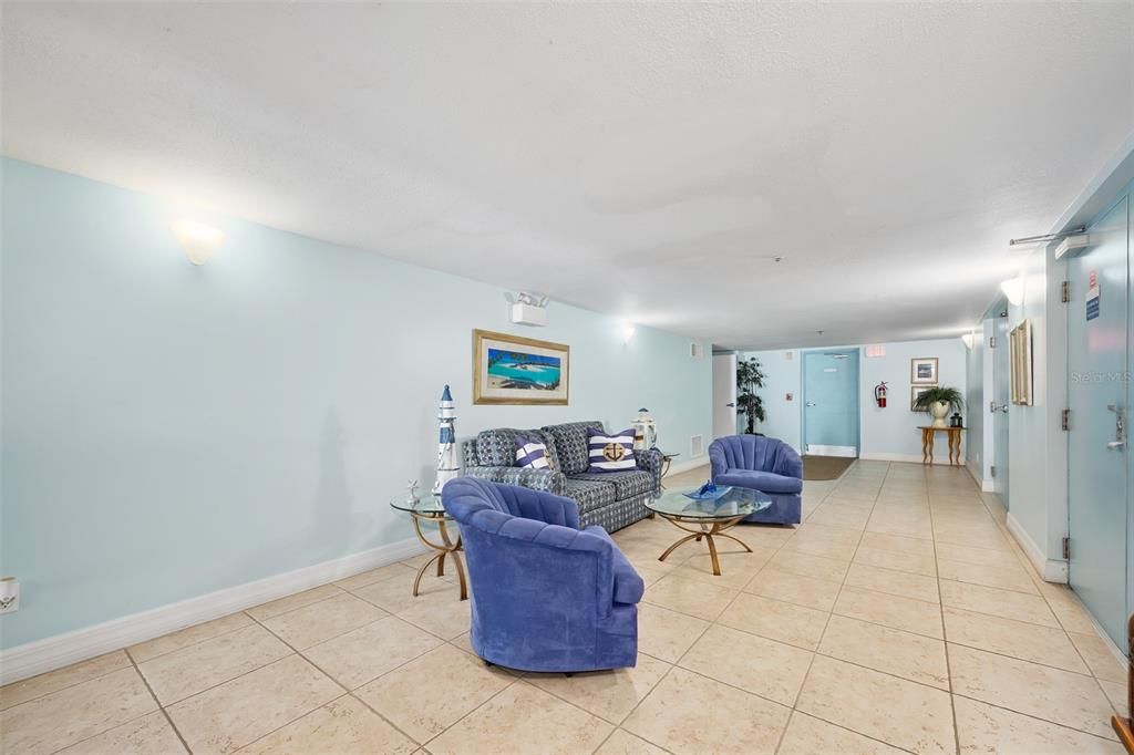 En Venta: $1,279,000 (3 camas, 3 baños, 2680 Pies cuadrados)