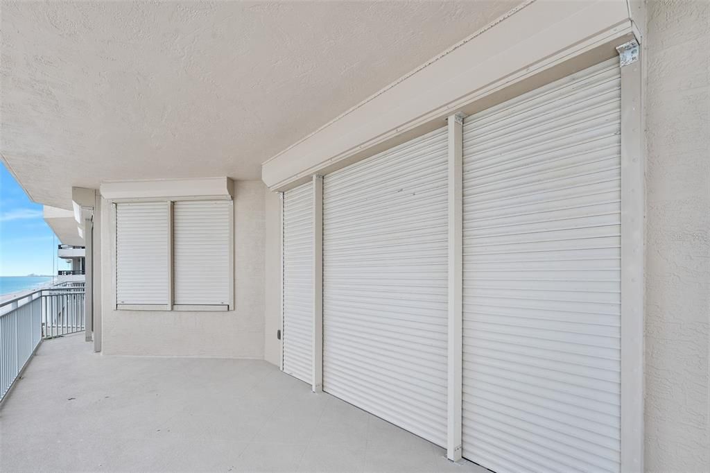 En Venta: $1,279,000 (3 camas, 3 baños, 2680 Pies cuadrados)