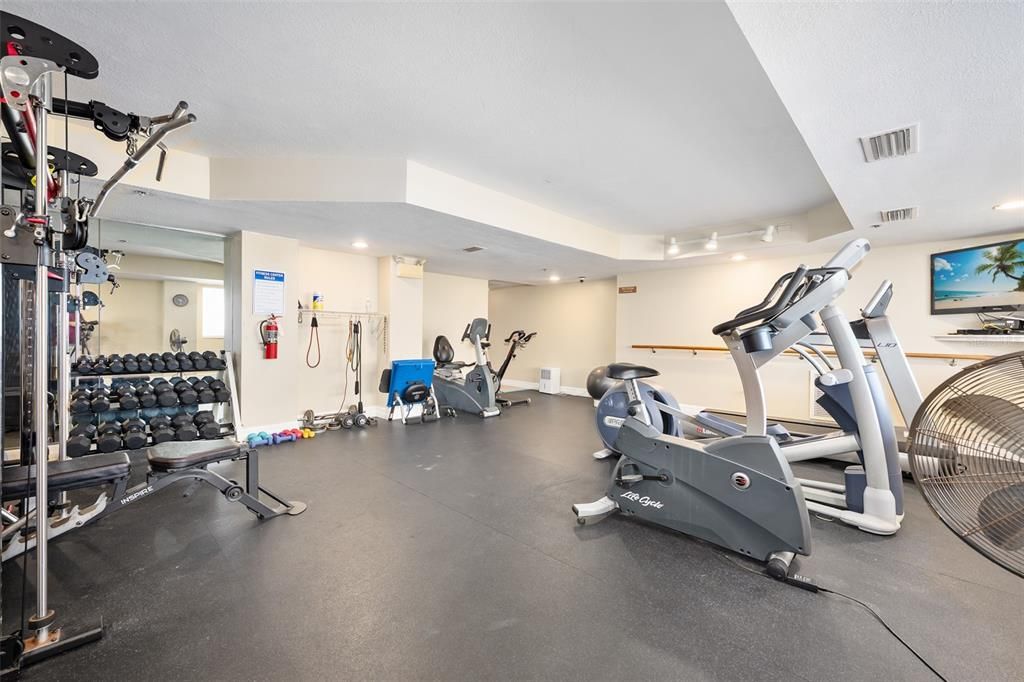 En Venta: $1,279,000 (3 camas, 3 baños, 2680 Pies cuadrados)