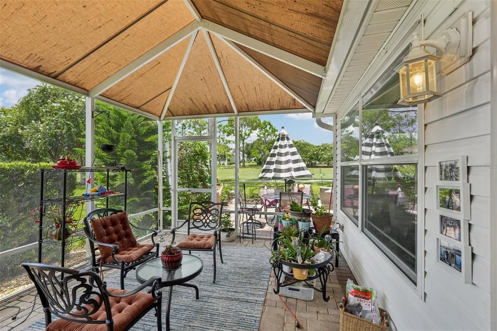 For Sale: $575,000 (2 beds, 2 baths, 1906 Square Feet)