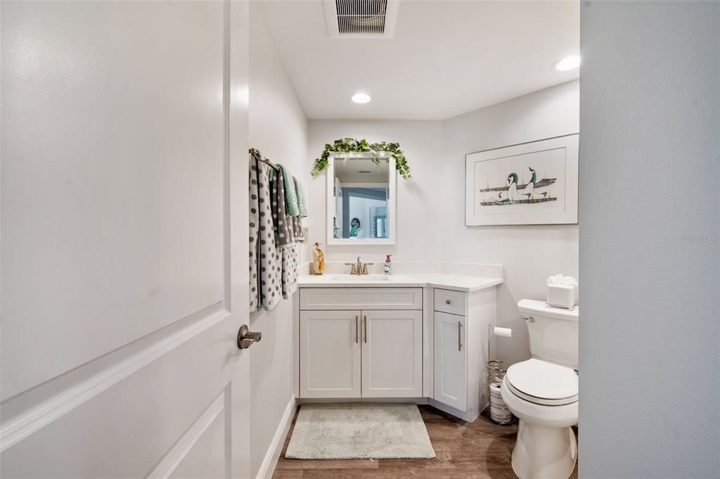 For Sale: $610,000 (3 beds, 2 baths, 1836 Square Feet)