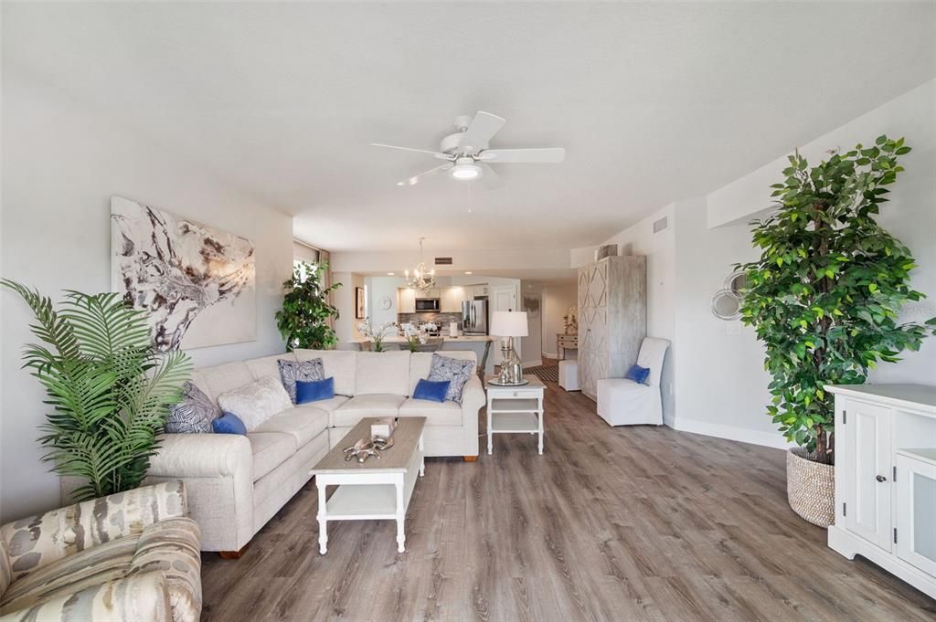 For Sale: $610,000 (3 beds, 2 baths, 1836 Square Feet)