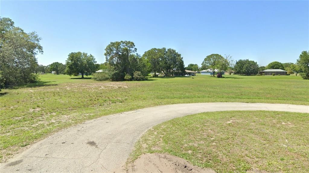 На продажу: $39,777 (0.85 acres)