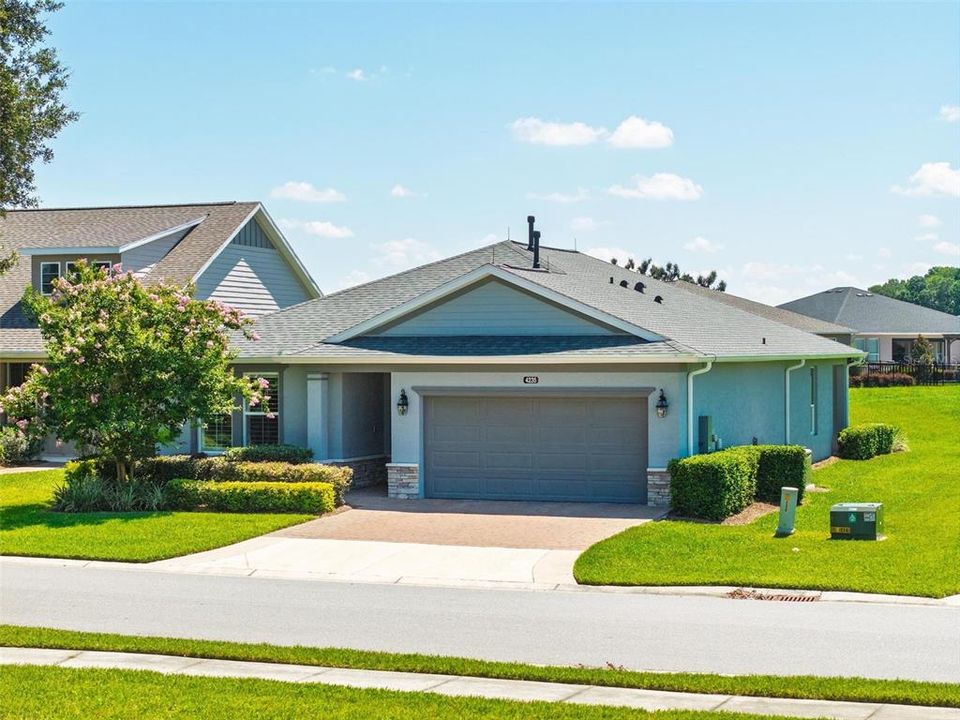 En Venta: $598,000 (3 camas, 2 baños, 1898 Pies cuadrados)