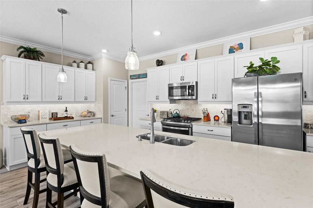 En Venta: $598,000 (3 camas, 2 baños, 1898 Pies cuadrados)