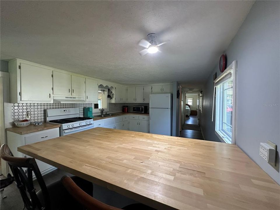 En Venta: $190,000 (3 camas, 2 baños, 1188 Pies cuadrados)