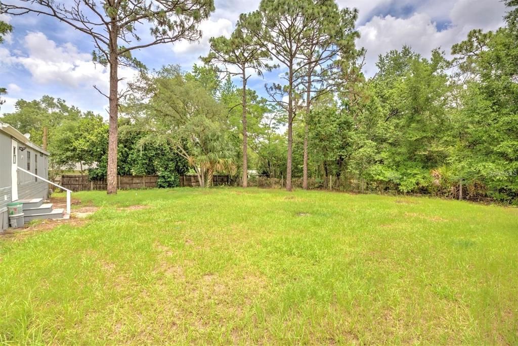 For Rent: $1,500 (3 beds, 2 baths, 1152 Square Feet)