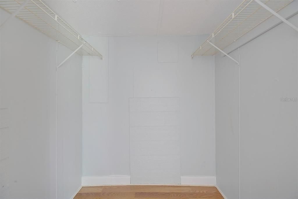 For Rent: $1,500 (3 beds, 2 baths, 1152 Square Feet)