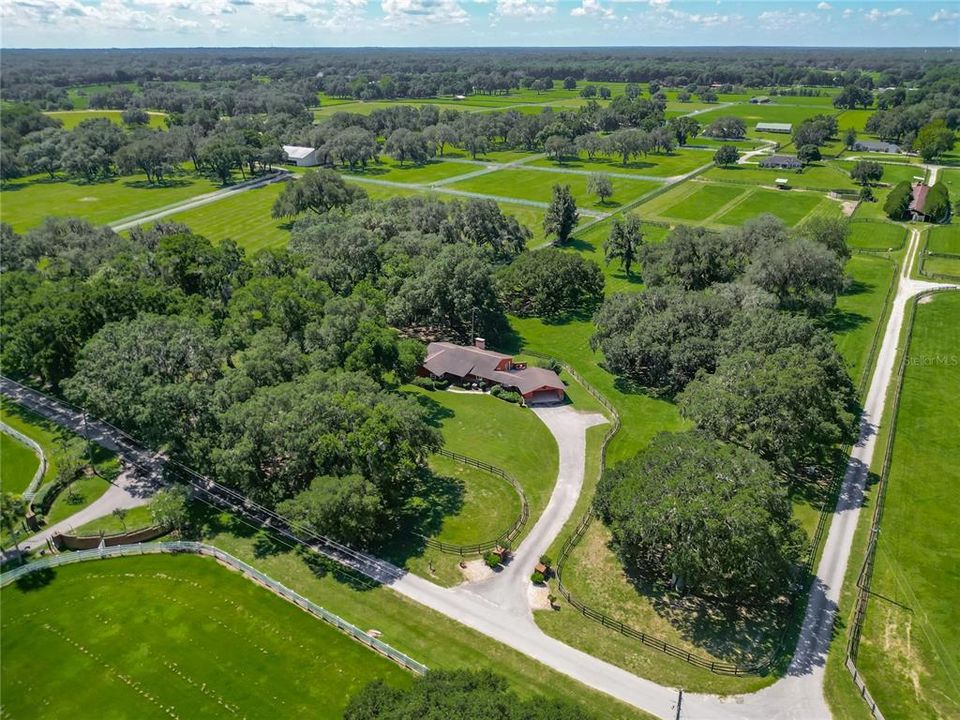 Active With Contract: $2,750 (3 beds, 1 baths, 1933 Square Feet)