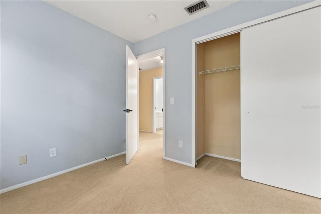 Active With Contract: $280,000 (3 beds, 2 baths, 1008 Square Feet)