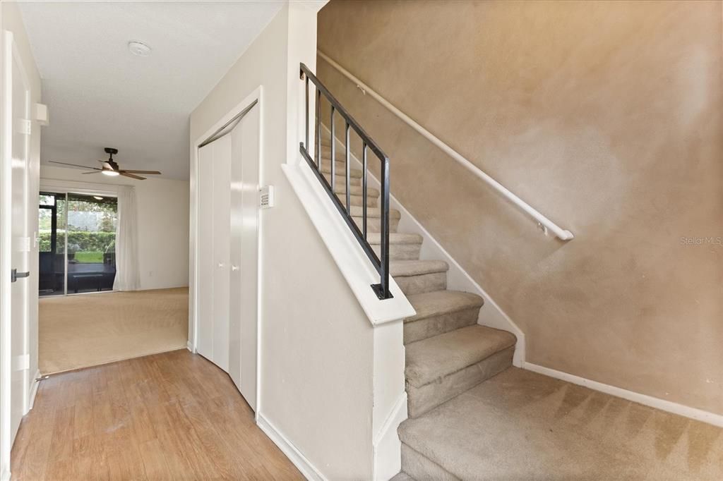 Active With Contract: $280,000 (3 beds, 2 baths, 1008 Square Feet)