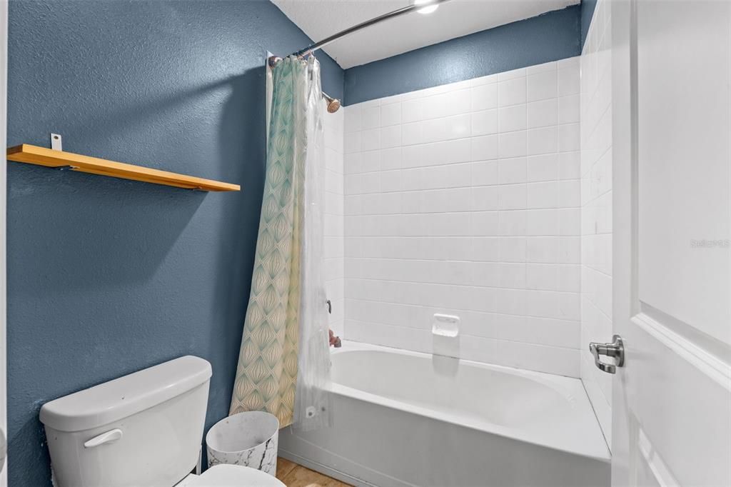 En Venta: $589,000 (4 camas, 2 baños, 2978 Pies cuadrados)