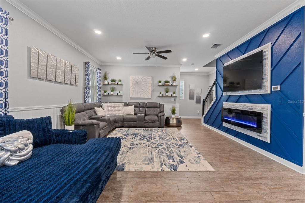 En Venta: $589,000 (4 camas, 2 baños, 2978 Pies cuadrados)