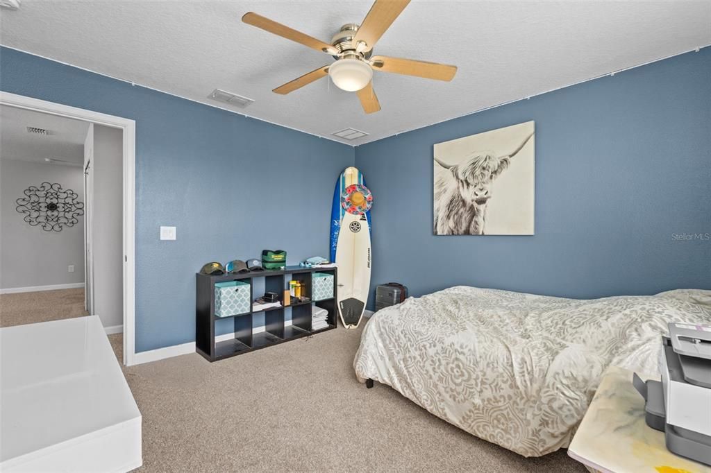 En Venta: $589,000 (4 camas, 2 baños, 2978 Pies cuadrados)