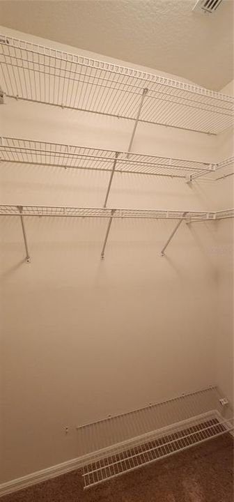 Active With Contract: $292,900 (2 beds, 2 baths, 1422 Square Feet)