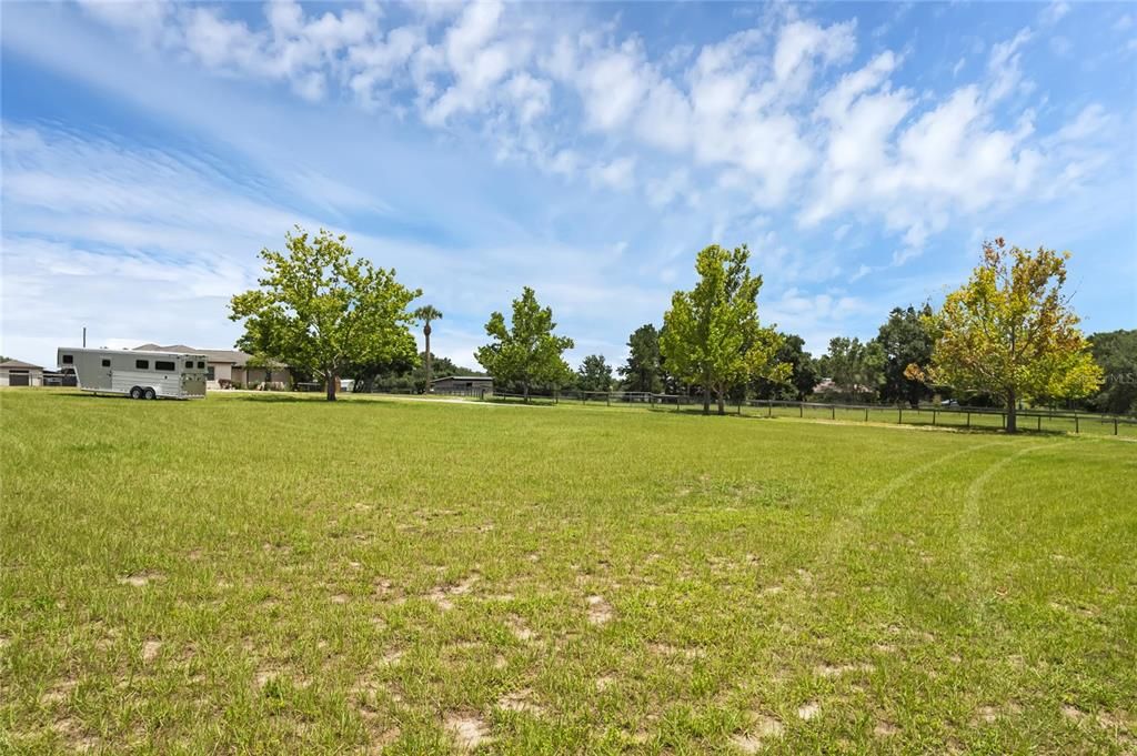 For Sale: $700,000 (3 beds, 2 baths, 2345 Square Feet)