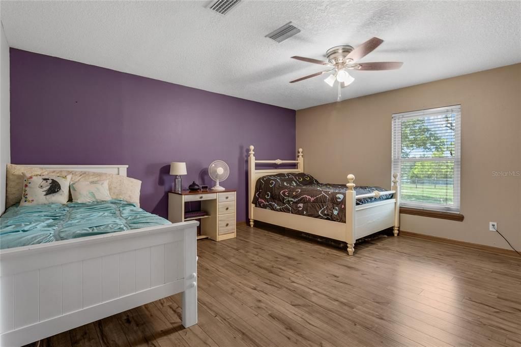 For Sale: $700,000 (3 beds, 2 baths, 2345 Square Feet)