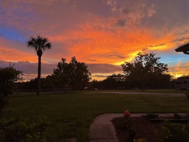 For Sale: $700,000 (3 beds, 2 baths, 2345 Square Feet)