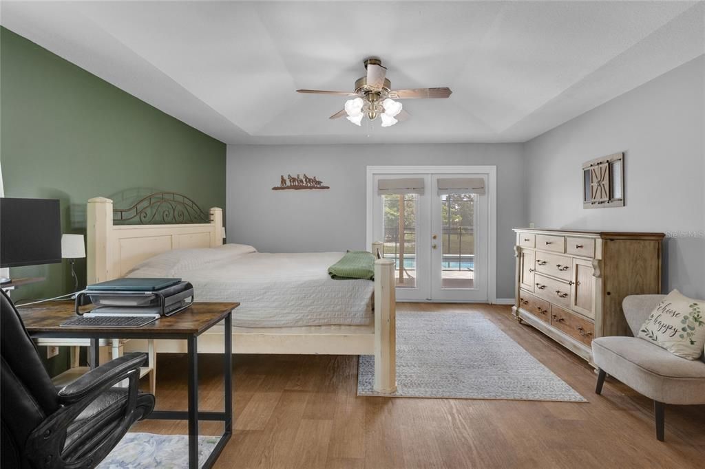 For Sale: $700,000 (3 beds, 2 baths, 2345 Square Feet)