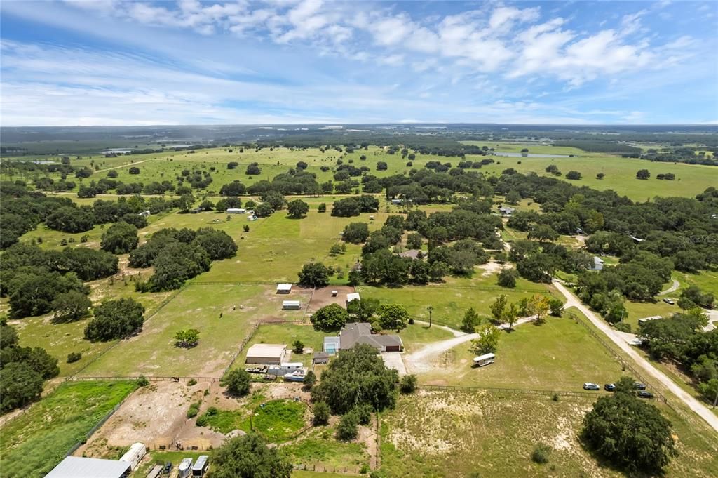 For Sale: $700,000 (3 beds, 2 baths, 2345 Square Feet)